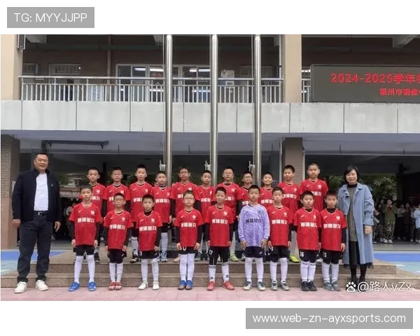 足球联赛在青训扶持中推动俱乐部建立心理健康常态化体系，青少年足球俱乐部发展现状